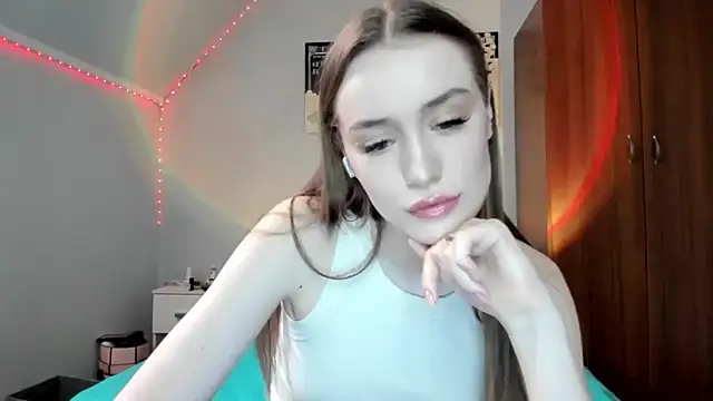 tinyglow's cam snapshot