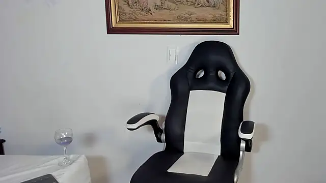 Wendy_Marchall's cam snapshot