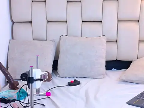 Daikihot's cam snapshot