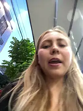 Sirel_'s cam snapshot