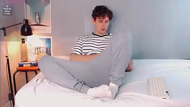 Elio555 live sex cam