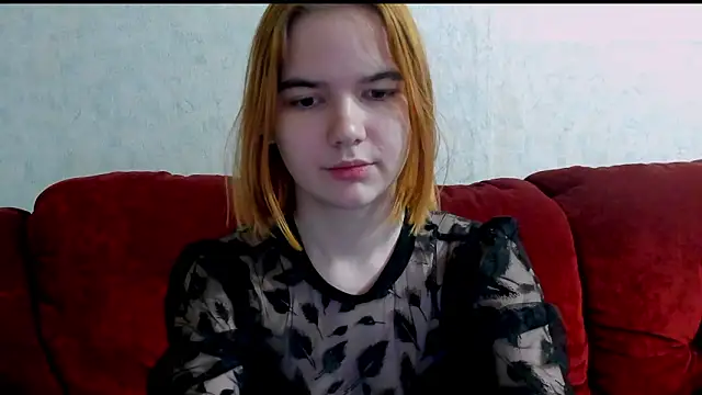 lia_lovelly's cam snapshot