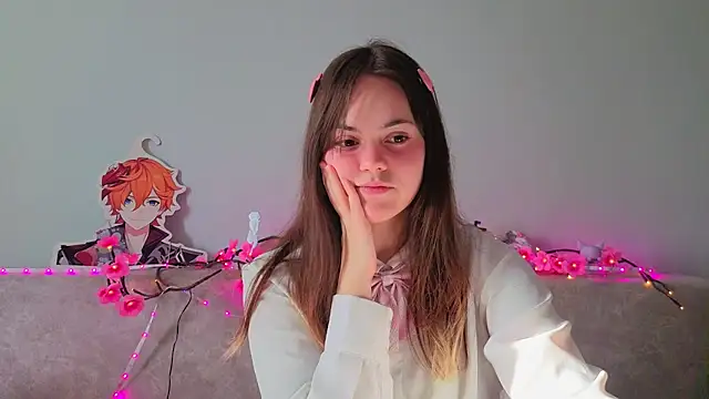 _momomochi_'s cam snapshot