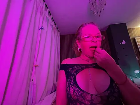 KitKat_X's cam snapshot