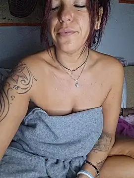 allyson22andy's cam snapshot