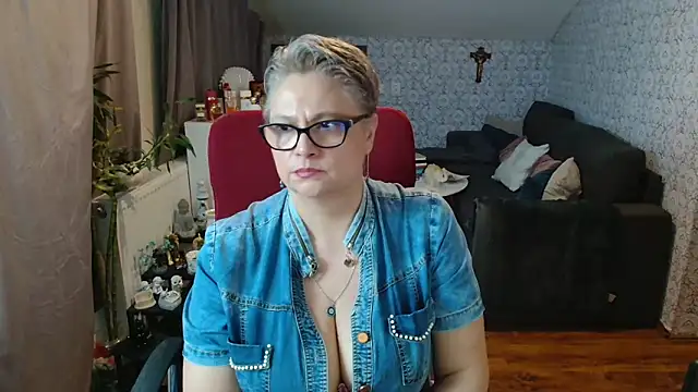 bigtits4you's cam snapshot