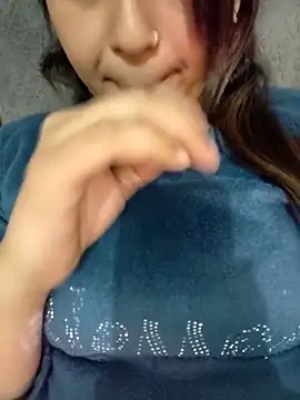 Shanaya_Hotty's cam snapshot