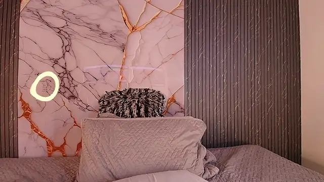 big_tits_in_your_face's cam snapshot