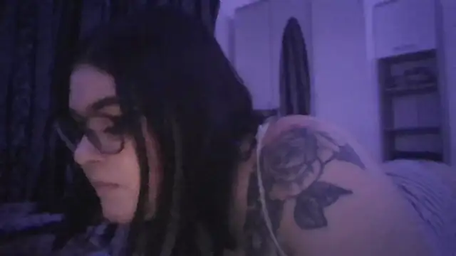 alexaandreea99's cam snapshot