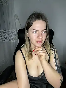 SoniaLav's cam snapshot