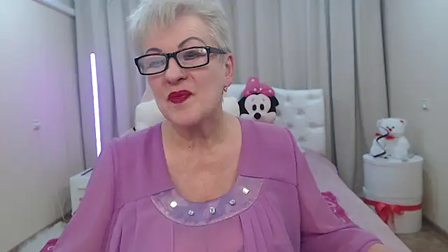 KayleSmoll's cam snapshot