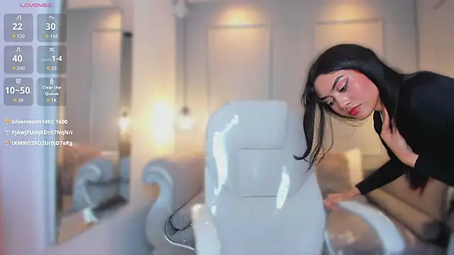 AzuraKindong's cam snapshot