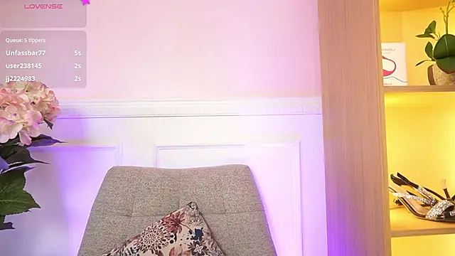 MeganLowell's cam snapshot