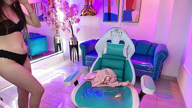 Alissa_ricek's cam snapshot