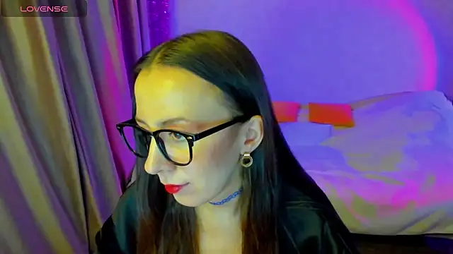 CurlySteph's cam snapshot