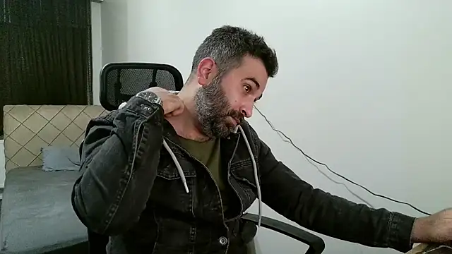 tgltplsr's cam snapshot