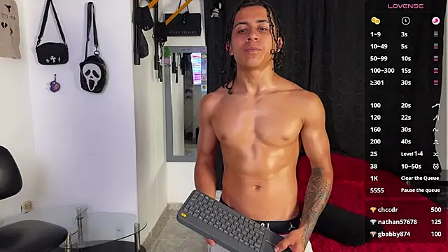 Bradley_Strong live sex cam