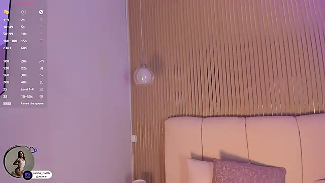 Ivana_Hall's cam snapshot