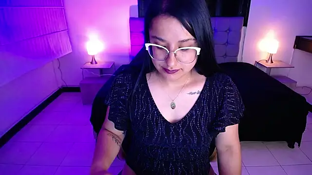 _sophiie_1's cam snapshot