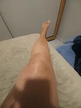 Karine0806's cam snapshot