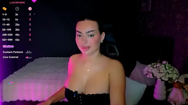 Ayla_Ray's cam snapshot