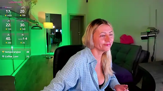 ZoeGrant's cam snapshot