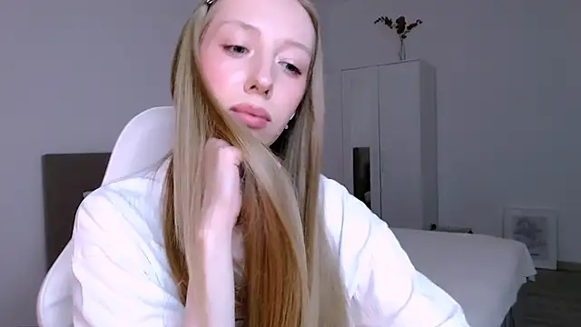 Luna_insniity's cam snapshot