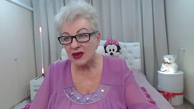 KayleSmoll's cam snapshot