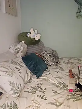 Saucy-Serenity's cam snapshot