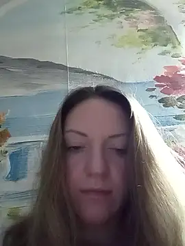 KattyLuuu's cam snapshot