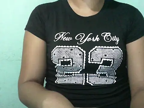 anacarada's cam snapshot