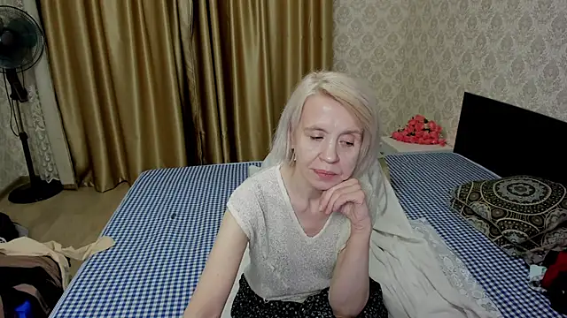 aminalive's cam snapshot