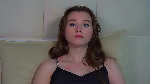 KeiraAsti's cam snapshot