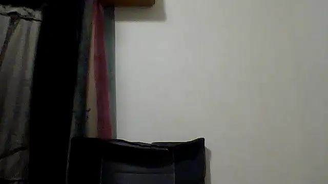 Glenorecornomaza's cam snapshot