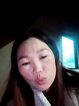 blonde_blg's cam snapshot