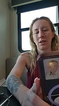 bmorganne420's cam snapshot