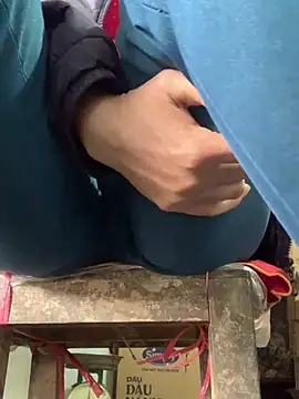 YANINA120 live sex cam