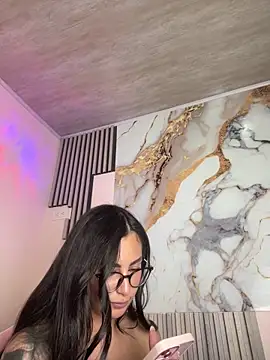 MAVI_EC_'s cam snapshot