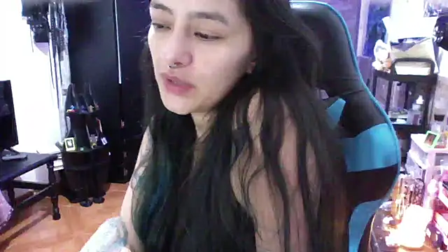 AngelaQueen_'s cam snapshot