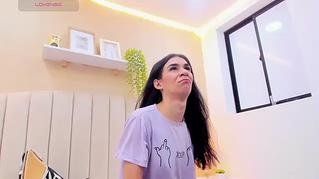 Mia_thompson_19 live sex cam