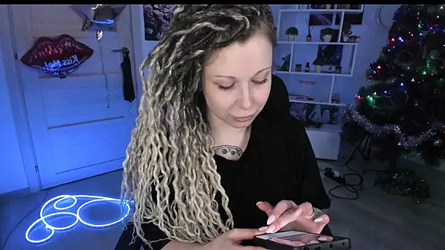 HoneySallyMoore's cam snapshot