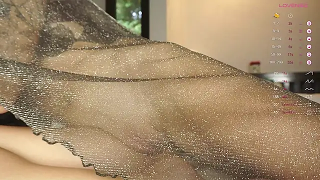 Amylittlestar live sex cam