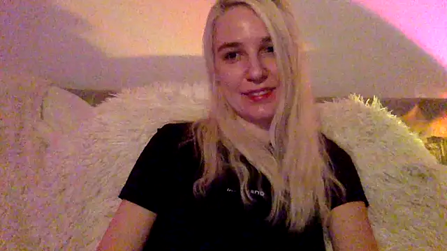 Cyralinn's cam snapshot