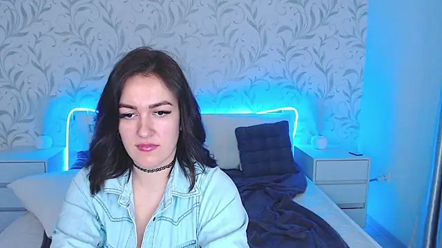 b1ushf1owerr's cam snapshot