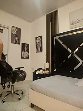 Natasha_miilf's cam snapshot