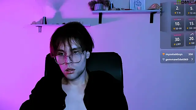 mister_alex_'s cam snapshot