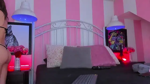 Liah_Grey8's cam snapshot