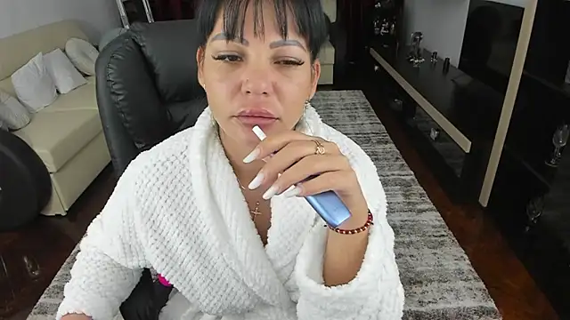 Ella_sweety00 live sex cam