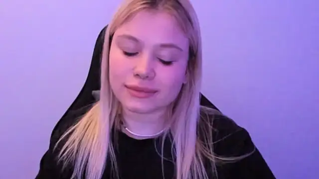 Lulu_Di live sex cam