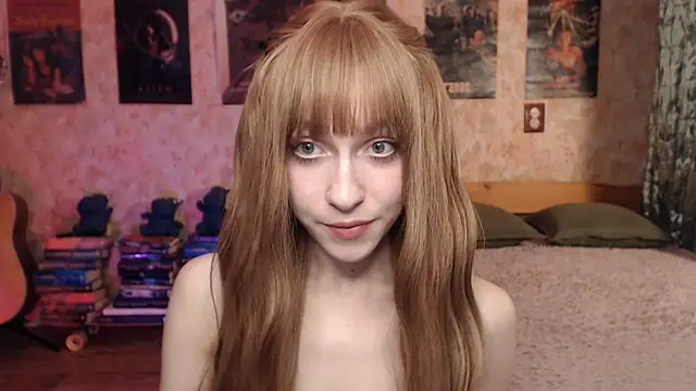 Friendly_Ellie's cam snapshot